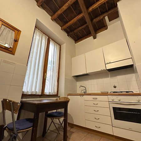 Navona Studio Apartment Livia Roma Ngoại thất bức ảnh